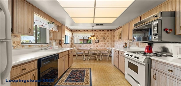 335 KANTOR BOULEVARD Casselberry Florida, 32707 | Lovely Home in Casselberry