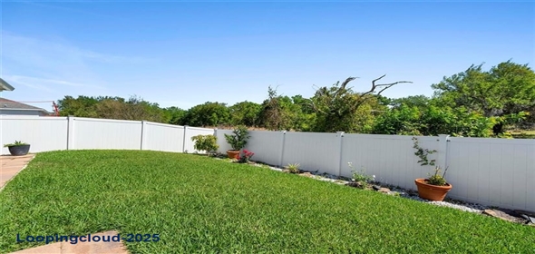 2285 CANYON BREEZE AVENUE Kissimmee Florida, 34746 | Exclusive Family Home