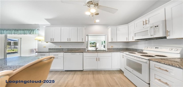 13632 CLARA LANE Port Charlotte Florida, 33981 | Charming and Comfortable Home