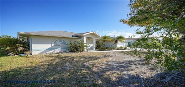 13632 CLARA LANE Port Charlotte Florida, 33981 | Charming and Comfortable Home