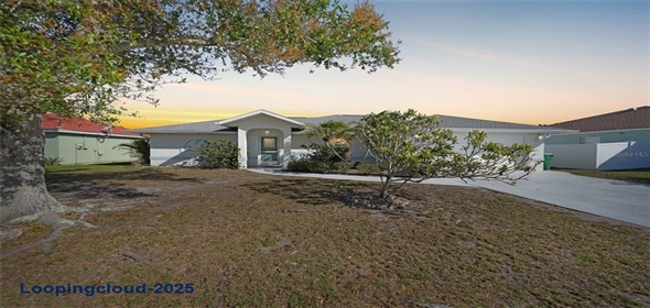 13632 CLARA LANE Port Charlotte Florida, 33981 | Charming and Comfortable Home