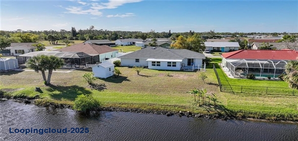 13632 CLARA LANE Port Charlotte Florida, 33981 | Charming and Comfortable Home