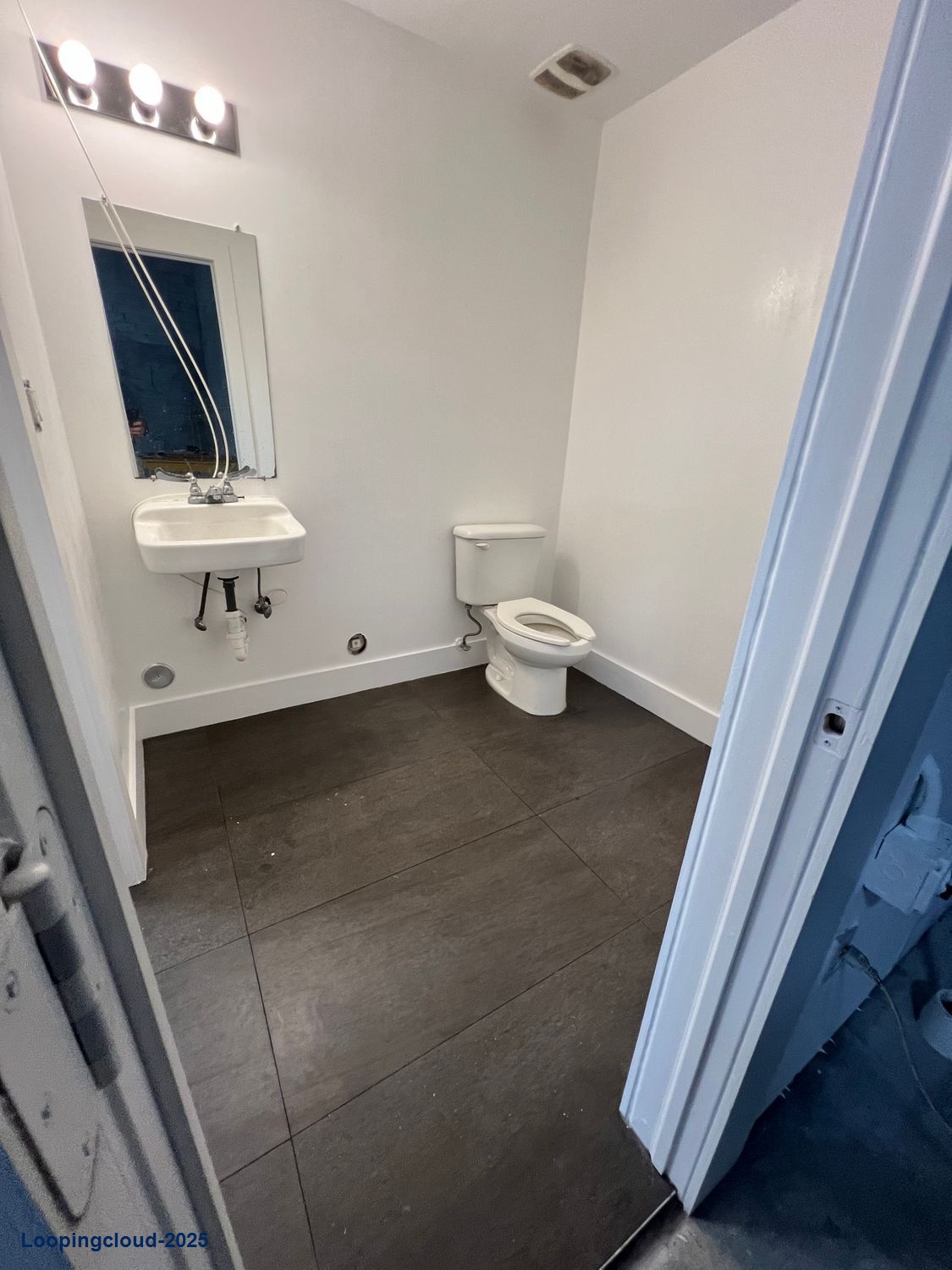 Nice Warehouse + Office Space