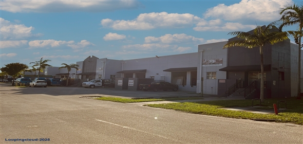5065 NW 74TH AVE, #5 Miami Florida, 33166 | Nice Warehouse + Office Space