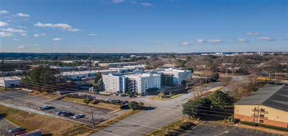 2100 NW Pkwy SE Marietta Georgia, 30067 | Great Economy Hotel Marietta