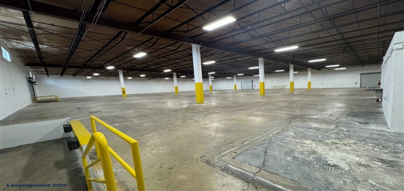 10020 NW 79th Ave Hialeah Gardens Florida, 33016 | Warehouse + Outside Yard