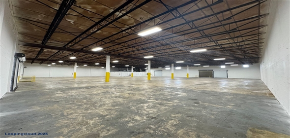 10020 NW 79th Ave Hialeah Gardens Florida, 33016 | Warehouse + Outside Yard