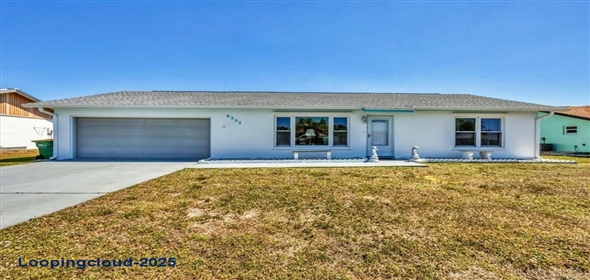 6392 COLISEUM BOULEVARD Port Charlotte Florida, 33981 | Charming, Move-in-Ready Home