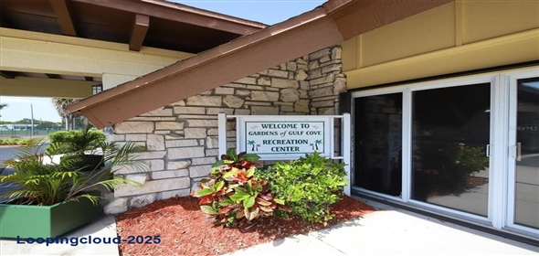 6392 COLISEUM BOULEVARD Port Charlotte Florida, 33981 | Charming, Move-in-Ready Home