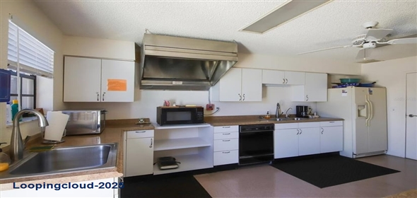 6392 COLISEUM BOULEVARD Port Charlotte Florida, 33981 | Charming, Move-in-Ready Home