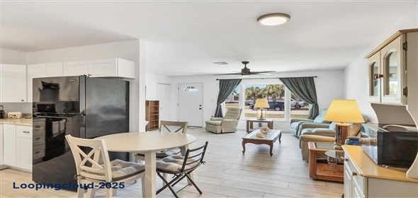 6392 COLISEUM BOULEVARD Port Charlotte Florida, 33981 | Charming, Move-in-Ready Home