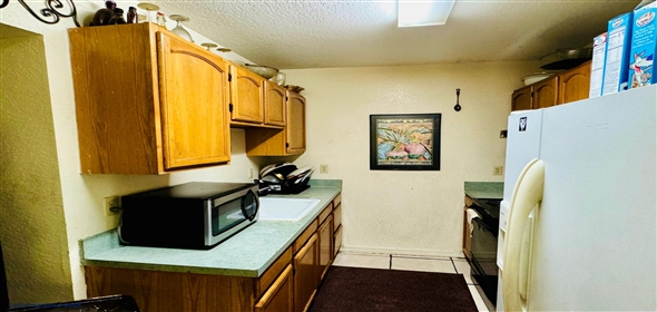 1913 3rd Avenue East Palmetto Florida, 34221 | 13% CASH-ON-CASH RETURN! THE PALMETTO PLACE APARTMENTS FOR SALE! (SELLER FINANCING AVAILABLE!)