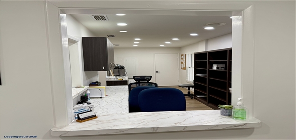 6519 Stadium Dr Zephyrhills Florida, 33542 | Move in Ready - Fully Equipped Dental Office