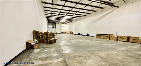 7075 Kingspointe Parkway Unit 15 Orlando Florida, 32819 | Drew Tina Commerce Center - Suite 15
