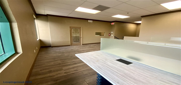 7075 Kingspointe Parkway Unit 15 Orlando Florida, 32819 | Drew Tina Commerce Center - Suite 15