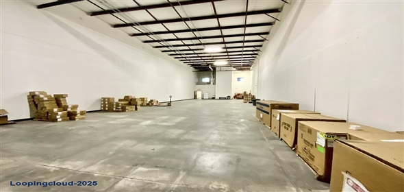 7075 Kingspointe Parkway Unit 15 Orlando Florida, 32819 | Drew Tina Commerce Center - Suite 15