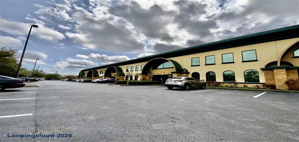7075 Kingspointe Parkway Unit 15 Orlando Florida, 32819 | Drew Tina Commerce Center - Suite 15