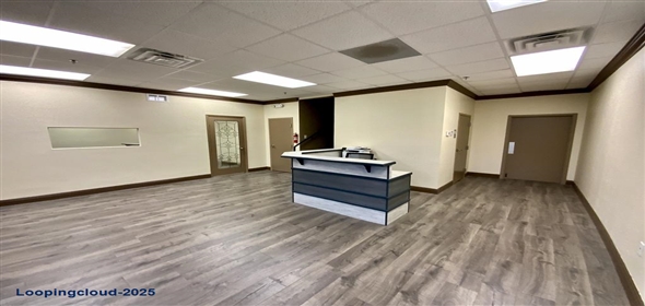 7075 Kingspointe Parkway Unit 15 Orlando Florida, 32819 | Drew Tina Commerce Center - Suite 15