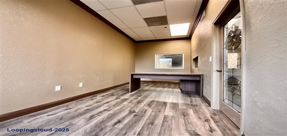 7075 Kingspointe Parkway Unit 15 Orlando Florida, 32819 | Drew Tina Commerce Center - Suite 15