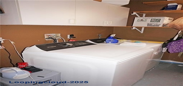 6249 DRUCKER CIRCLE Port Charlotte Florida, 33981 | Delightful One Story Home