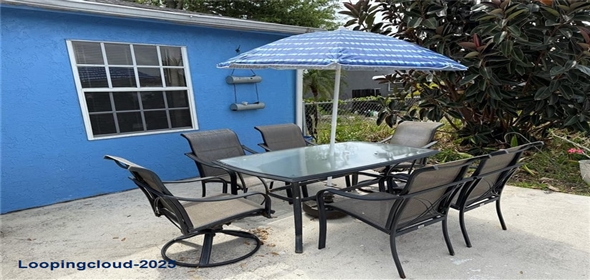 6249 DRUCKER CIRCLE Port Charlotte Florida, 33981 | Delightful One Story Home