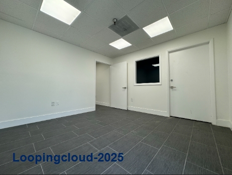 Great Warehouse + Office Space