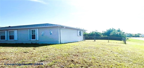 12143 DU BARRY AVENUE Port Charlotte Florida, 33981 | Beautiful Home in a Corner  Lot