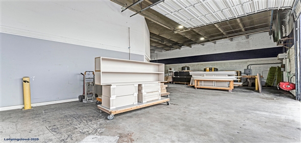 7330-32 NW 79th Terrace, Miami, FL 33166 Miami Florida, 33166 | Divisible Multi-Bay Warehouse
