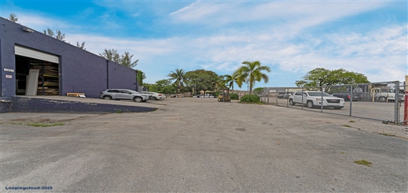 7330-32 NW 79th Terrace, Miami, FL 33166 Miami Florida, 33166 | Divisible Multi-Bay Warehouse