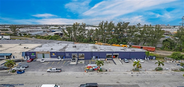 7330-32 NW 79th Terrace, Miami, FL 33166 Miami Florida, 33166 | Divisible Multi-Bay Warehouse