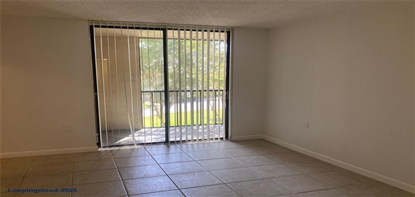 8420 SW 133rd Avenue Rd, Unit 422 Kendall Florida, 33183 | Beautiful Cozy Condo