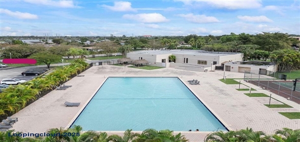8420 SW 133rd Avenue Rd, Unit 422 Kendall Florida, 33183 | Beautiful Cozy Condo