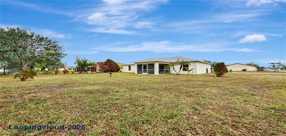 13284 BUCKETT CIRCLE Port Charlotte Florida, 33981 | Stunning 3-bedroom, 2-bathroom Home