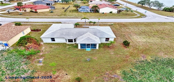 13284 BUCKETT CIRCLE Port Charlotte Florida, 33981 | Stunning 3-bedroom, 2-bathroom Home