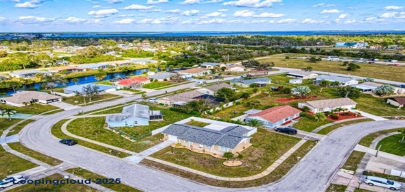 13575 CLARA LANE Port Charlotte Florida, 33981 | Beautiful Home in Gulf Cove