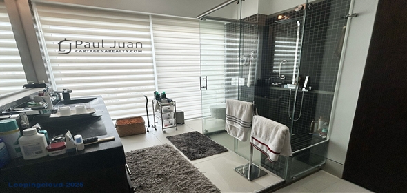 5th Street # 7-45.  Bolivar, 130001 | Beautiful apartment