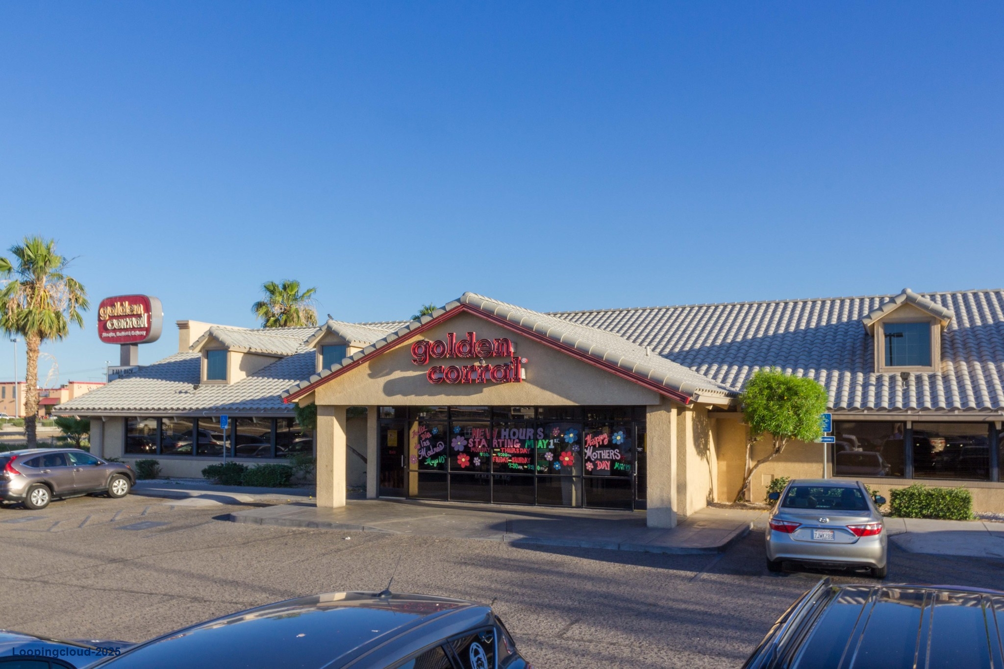Golden Corral Buffet & Grill