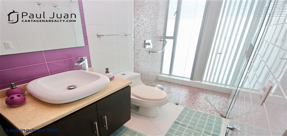 9th Avenue # 35-134.  Bolivar,  | Beautiful Penthouse