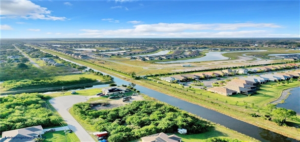 909 Wells Ave Lehigh Acres Florida, 33972 | Beautiful Single Family