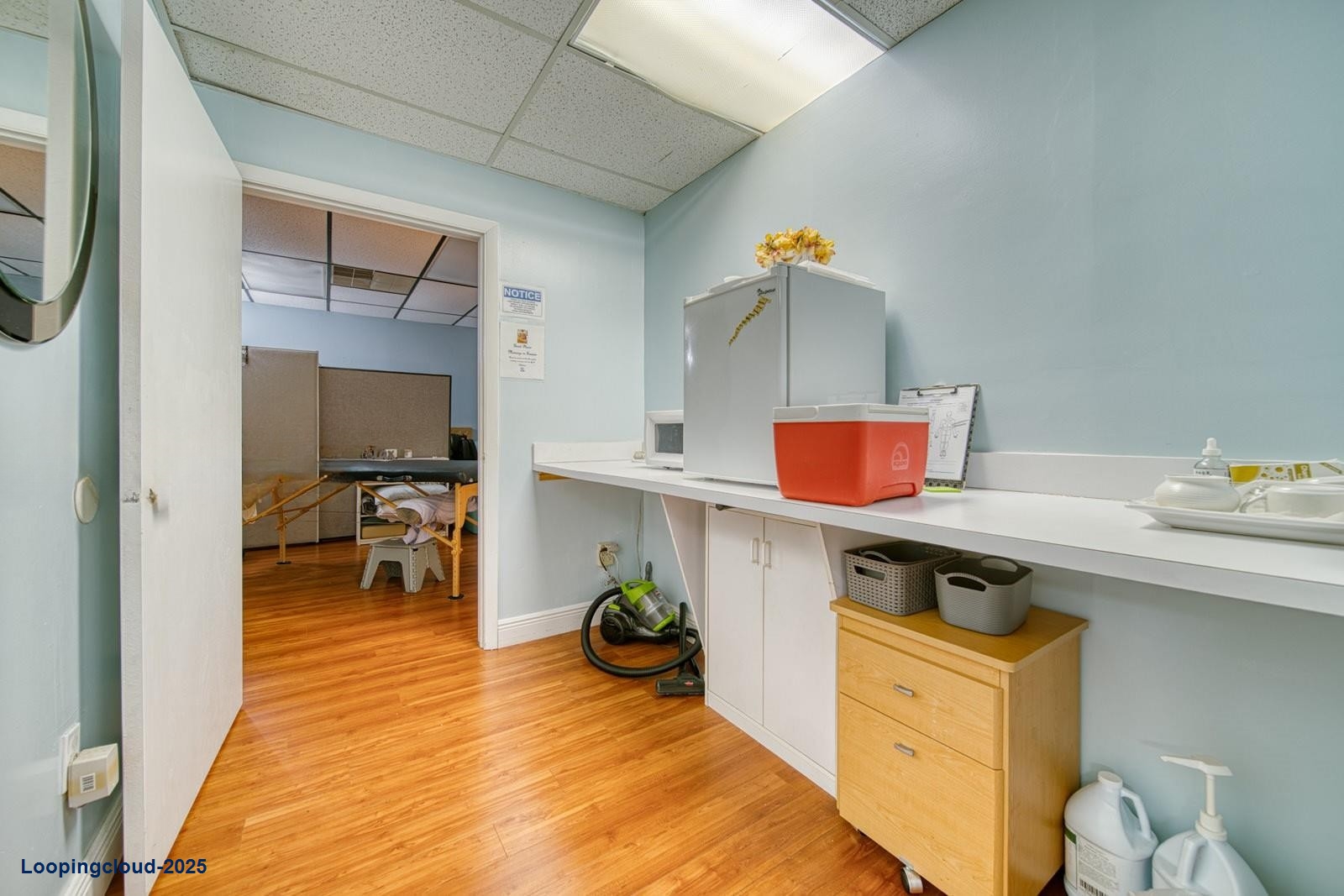 Established Chiropractic With Over 30 Years Of Successful Operation