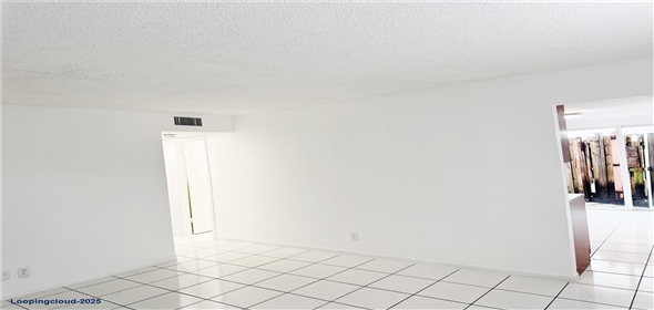 214 SW 1st St # 4 Pompano Beach Florida, 33060 | Charming Residential Condo