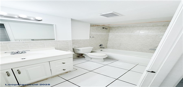 214 SW 1st St # 4 Pompano Beach Florida, 33060 | Charming Residential Condo