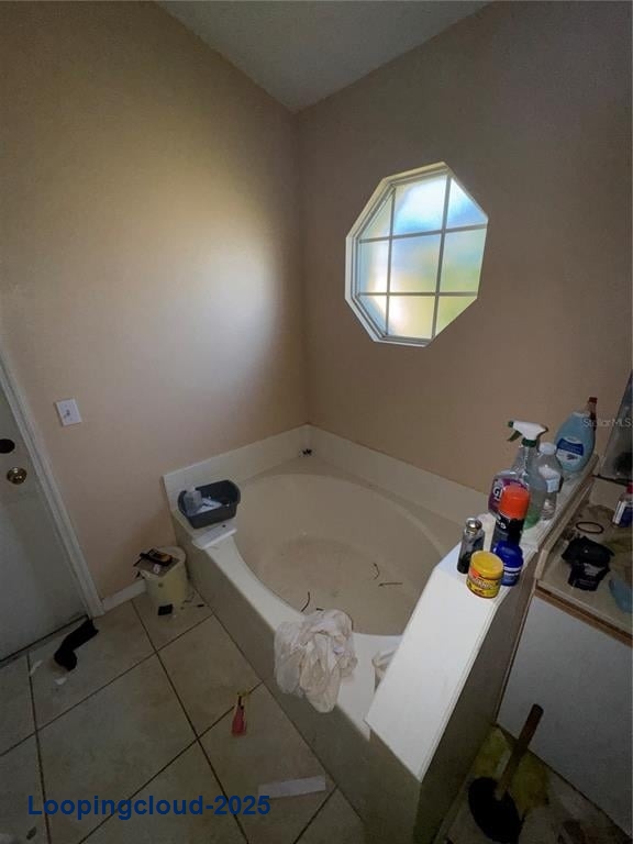 Beautiful Single-Family Fixer-Upper – 4-Bed Home on Oversized Lot with Great Potential