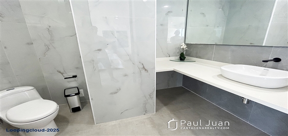 Malecon Avenue # 10-130.  Bolivar, 130001 | Fully Renovated Beachfront Apartment with Sea & Bay Views – 2 Beds, Furnished