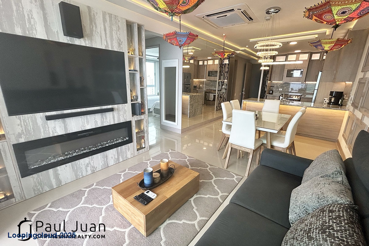 Spectacular Turn-Key Apartment with Caribbean Sea Views – 2 Beds + Balcony