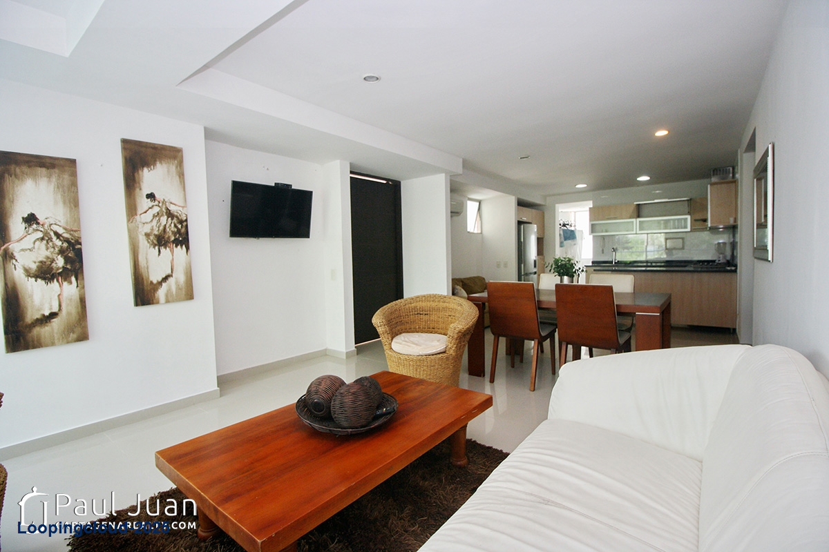 Cozy 2-Bed Apartment with Balcony – Peaceful Setting Surrounded by Lush Greenery