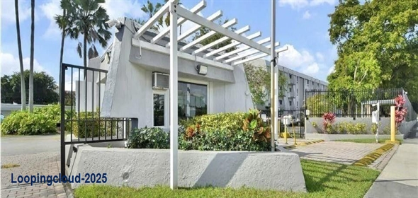 10820 SW 200th Dr OFC CUTLER BAY Cutler Bay Florida, 33157 | Gorgeous Multifamily