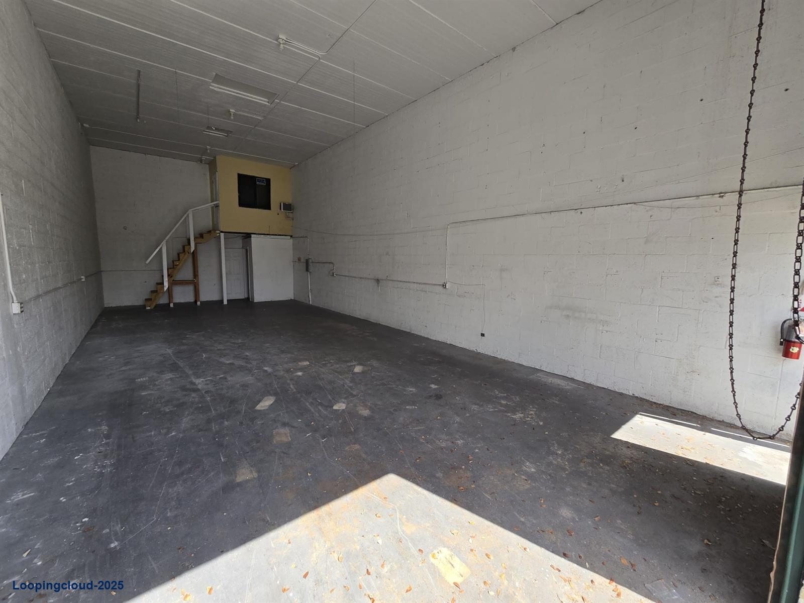 Great Commercial Warehouse