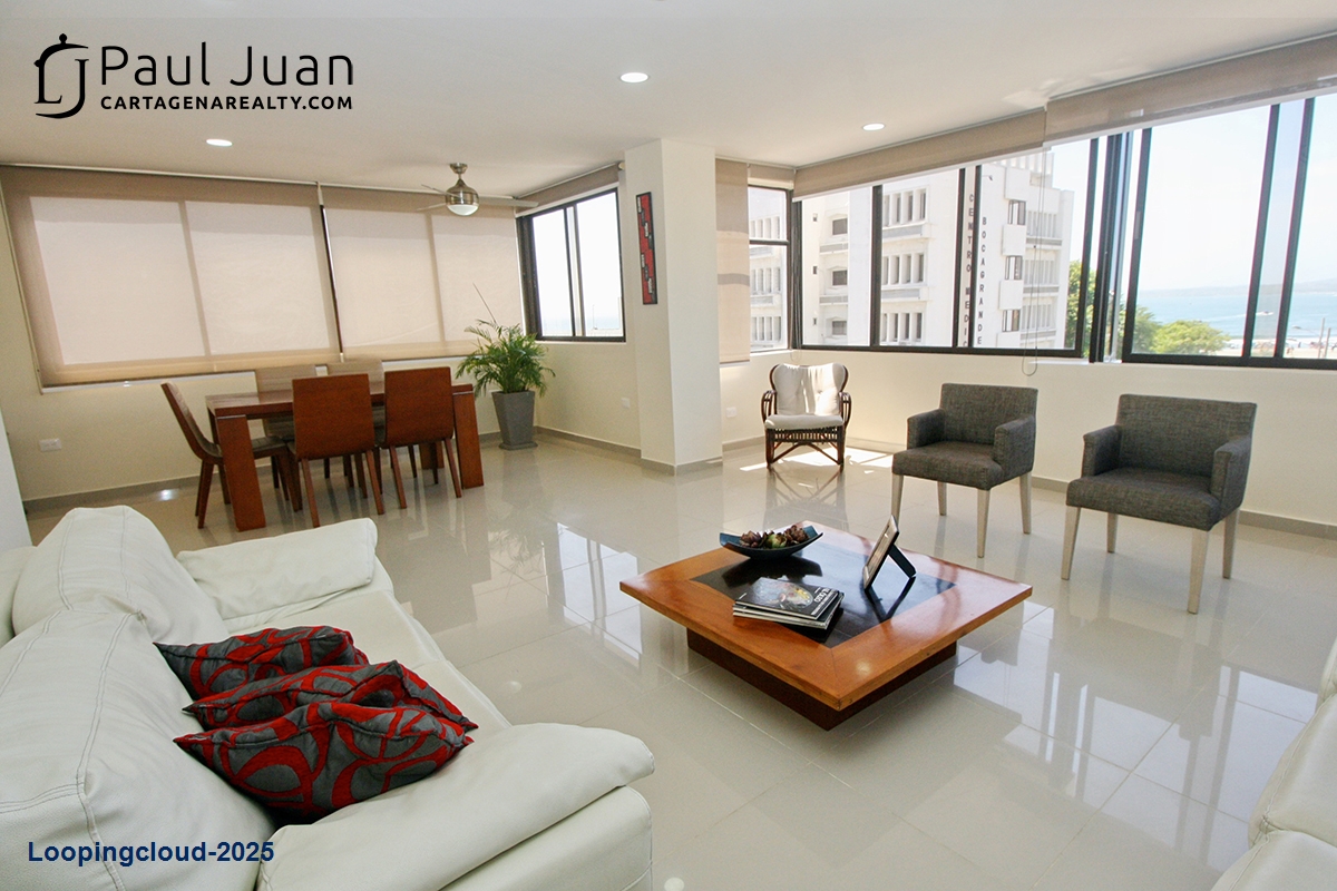 Updated Apartment in Prime Cartagena Location