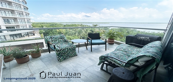 20th Street # 18-70.  Bolivar, 130001 | Impeccable 3-Bedroom Apartment with Study, Balcony & Garage – Move-In Ready!